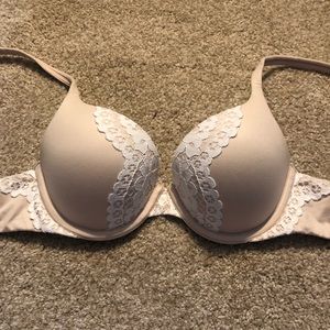 Victoria’s Secret Bra 34B